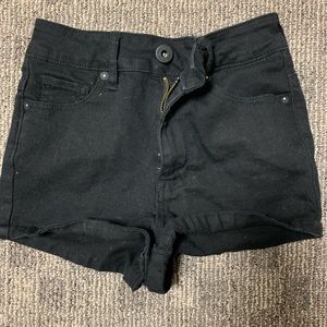 Bullhead shorts